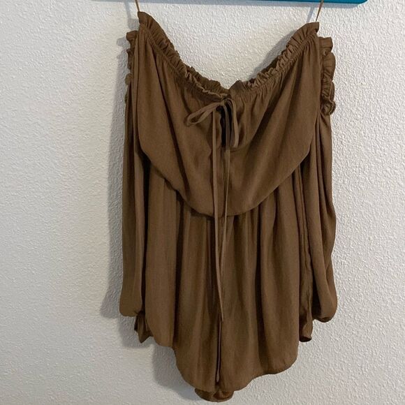 VICI- Tan off the shoulder romper- Size Small - Picture 1 of 11